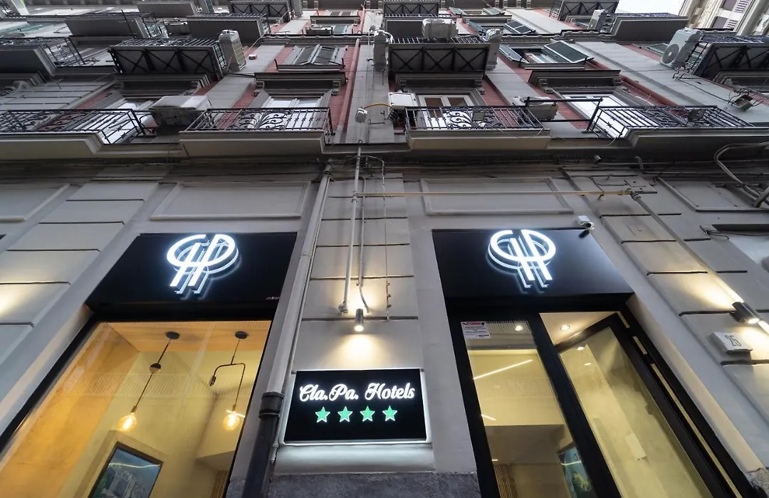 Hg Boutique Toledo, Napoli Centro, By Clapa Group-1
